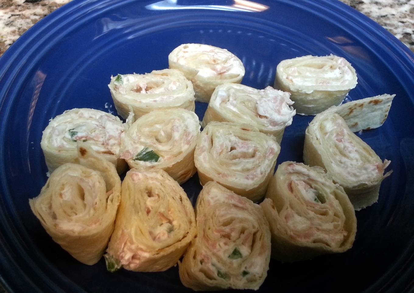 Spicy creamy pinwheel