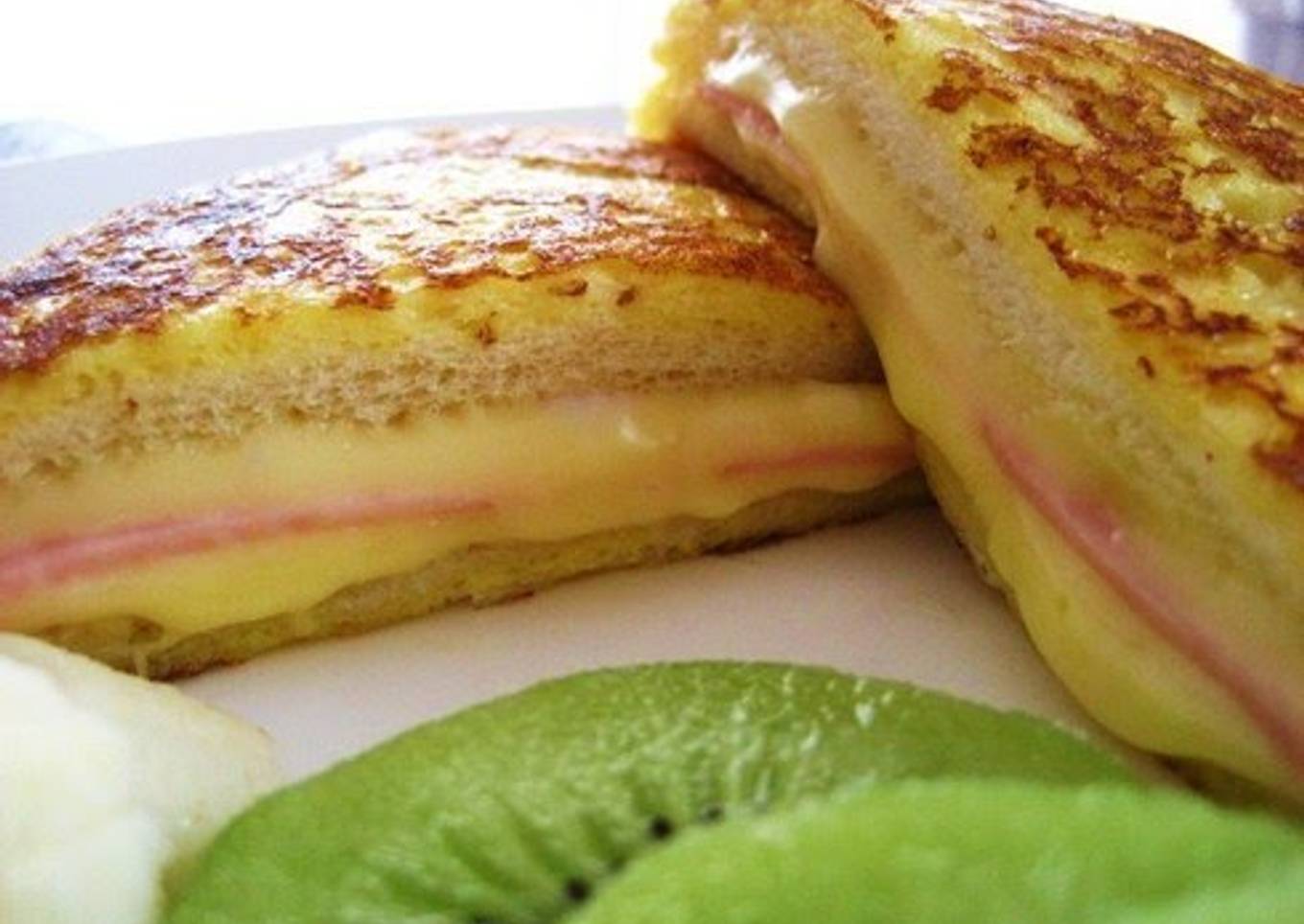 Easy Croque-Monsieur Style French Toast