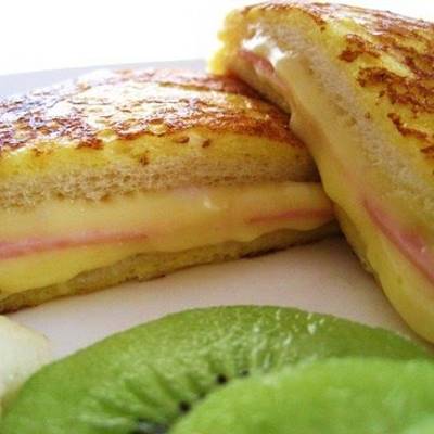 Easy Croque-Monsieur Style Toast by - Cookpad