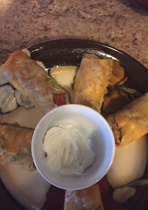 A picture of Taco Egg Rolls.