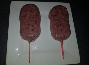 Una foto de Helado frutal sin azúcar en palitos
