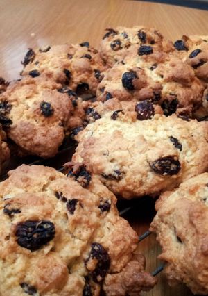 A picture of karens rock cakes.