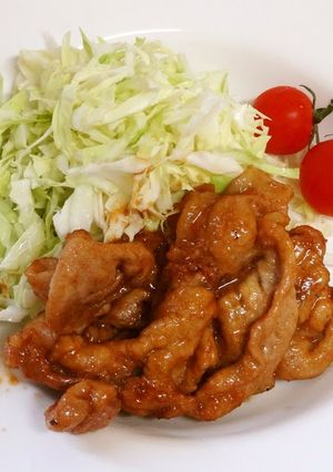 A picture of Quick & Delicious Pan-Fried Ginger Pork with Golden Sauce.