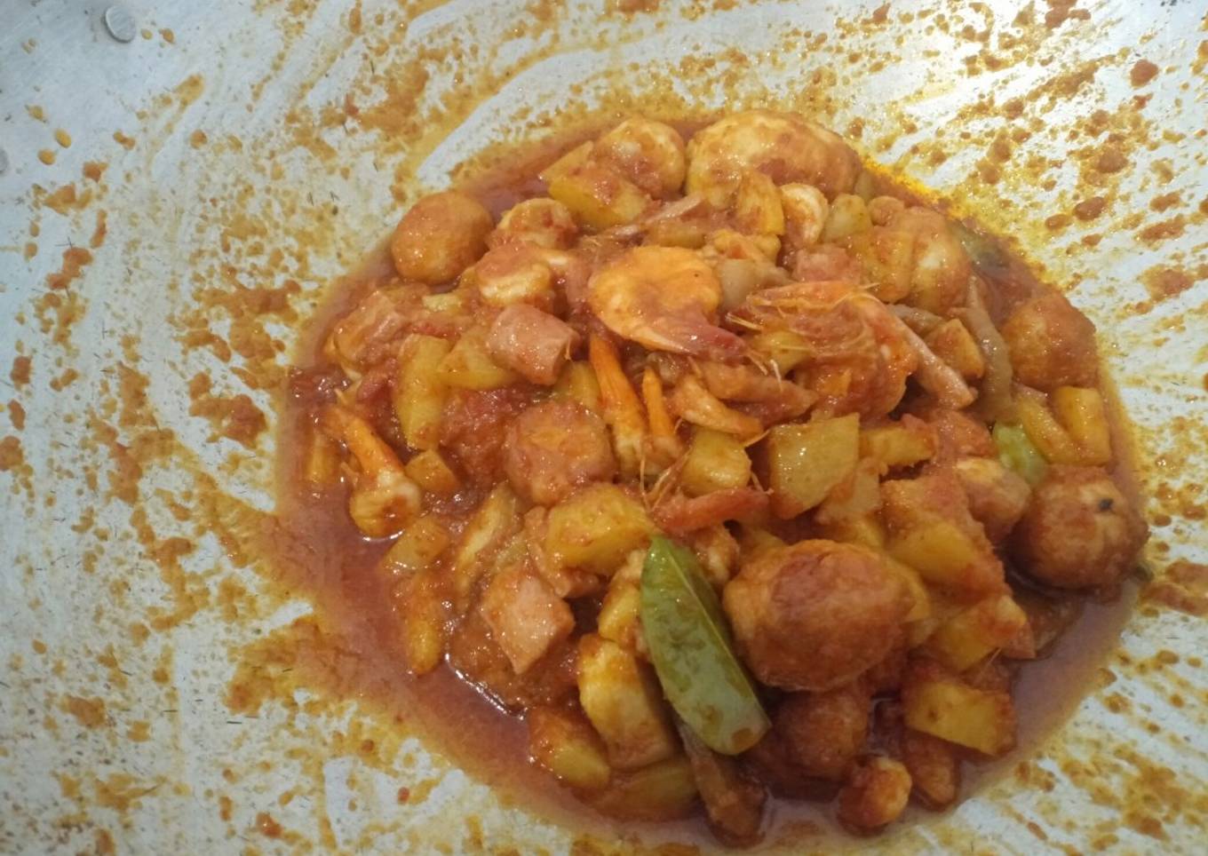 Udang Kentang Telur bumbu Balado