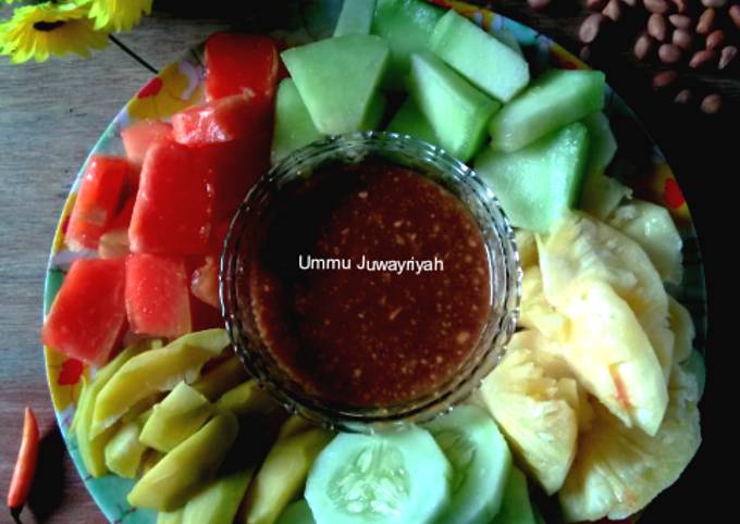 Recipe: Delicious Rujak Manis