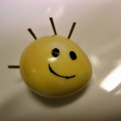 A picture of Quail Egg "Woodstock".