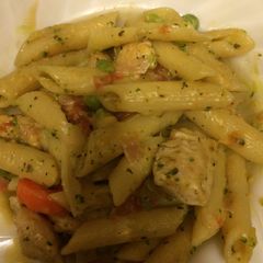 A picture of Chicken Creamy Penne Dinner.