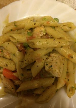 A picture of Chicken Creamy Penne Dinner.