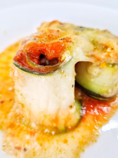 Una foto de Canelones de calabacín