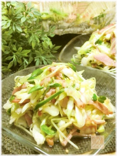 A picture of A Mountain of Spring Cabbage Grilled Pork Salad.