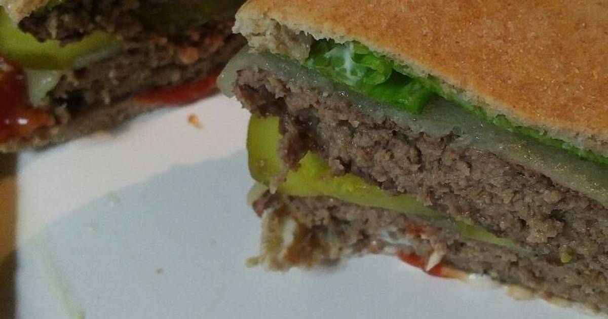 Pita Bread Cheeseburger Recipe by skunkmonkey101 Cookpad