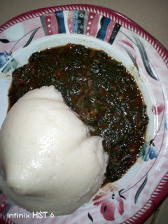 A picture of Tuwon semo miyar lalo.