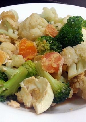 A picture of LG CAULIFLOWER WITH SALTED EGG.