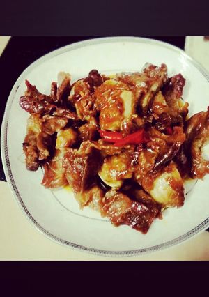 Hình của món Sụn gối sốt chanh dây.