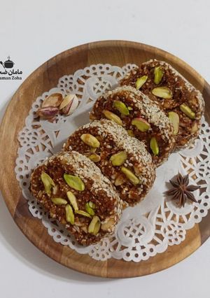 عکسی از دستور رول انجیر خرما مغز دار (شیرینی سنتی هندی)