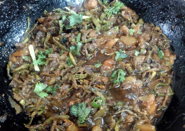 Recipe of Any-night-of-the-week Pyaaz Karele