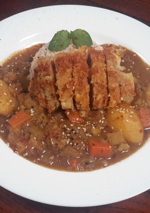 A picture of Kare Tonkutsu.