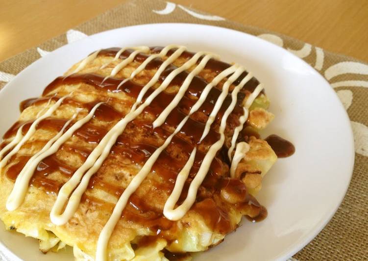 Simple Way to Make Favorite A Single Serving Okonomiyaki with Just Cabbage
