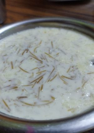 खीर (kheer recipe in marathi) रेसिपी चे मुख्य फोटो 