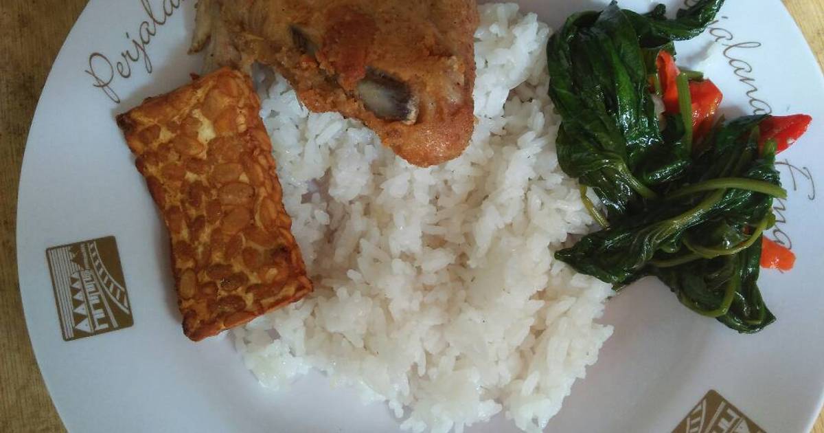 Resep Nasi uduk sederhana oleh Lorentia Santi - Cookpad