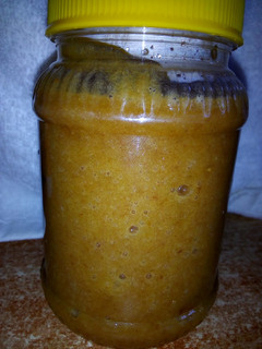 A picture of Dates paste.