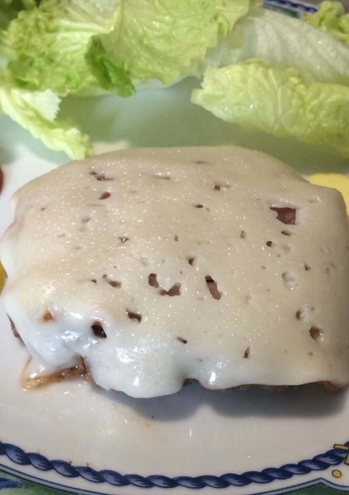 Una foto de Hamburguesa con bacon y queso 🇺🇸