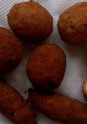 A picture of Scotched and Sausages Eggs #localfoodcontest_mombasa.
