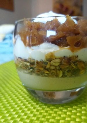 Una foto de Panna Cotta Sunshine al toque Azul