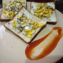 A picture of Garlic bread.