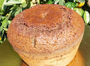 Una foto de Torta de miel negra (miel de caña)