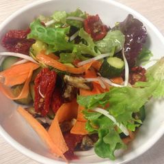A picture of Healthy Salad.