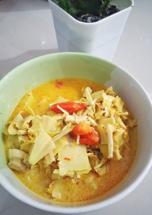Foto resep Ontong (jantung pisang) masak santan kuning