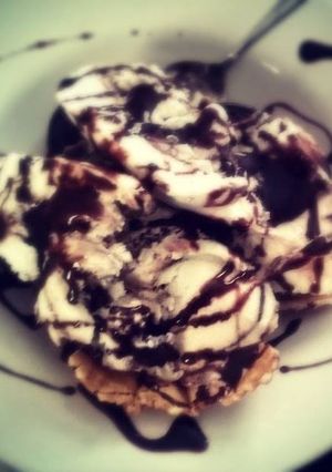 A picture of Chris's Chocolate Wafer Crunch.