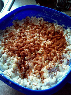 A picture of chicken pasta salad.