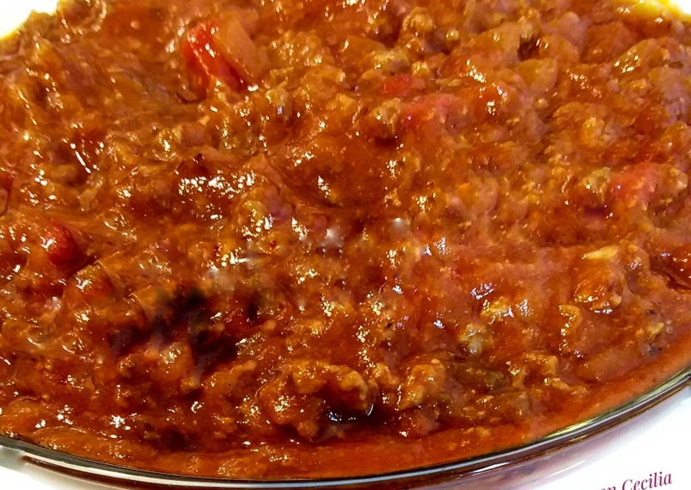 Salsa boloñesa con vino blanco