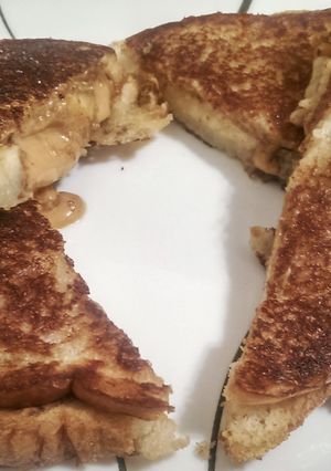 A picture of Fried Peanut Butter & Banana Sandwich.