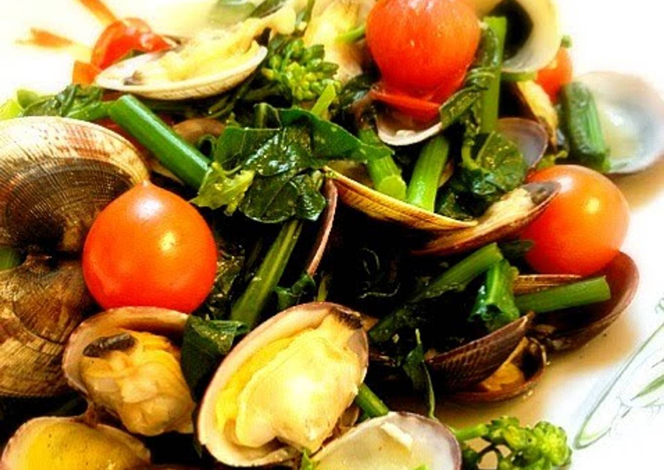 The Colors of Spring Sublime Sake-Steamed Manila Clams