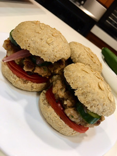 Foto resep Homemade oat burger (patty,pickles) Thai flavor