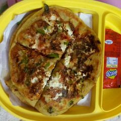 A picture of Moong dal uttapam.
