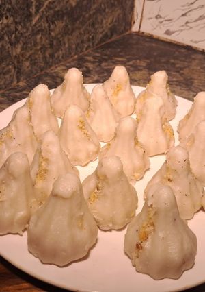 A picture of Ground rice flour modak.