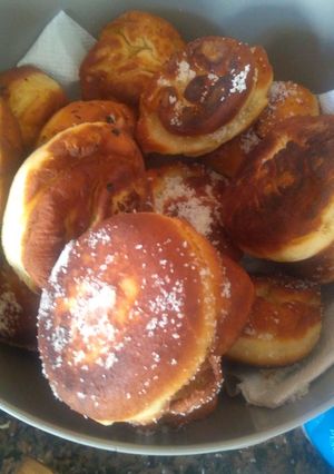 Una foto de Bolas de fraile con membrillo