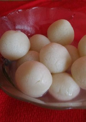 A picture of Rasgulla.