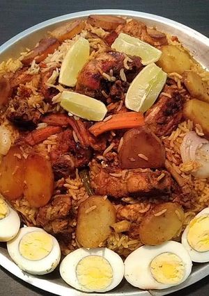 বেগমজান (মাকলুবা) (Begamjaan makluba recipe in Bengali) রেসিপির প্রধান ছবি