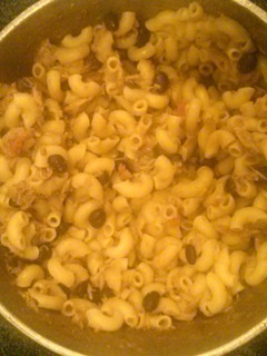 A picture of Tuna and pasta.