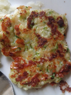 A picture of Zucchini fritters.