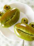 Matcha and Ama-Natto Frog Shaped Buns