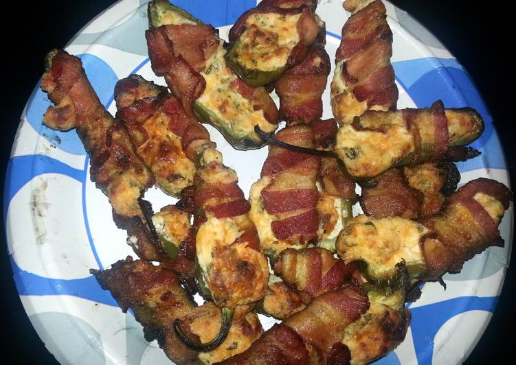 Bacon wrapped jalapeno poppers Recipe
