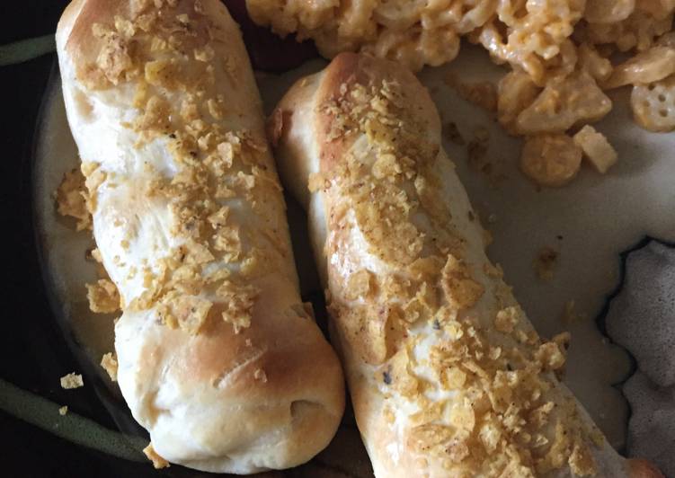 Simple Way to Make Homemade Hot Dog Crescents