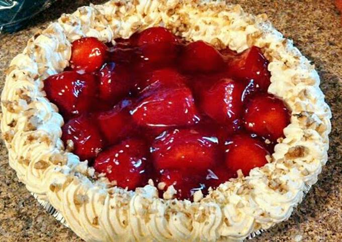 Recipe of Super Quick Homemade The No bake Strawberry Cream Pie