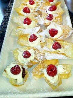 A picture of ~Raspberry Cream Phyllo Cups~.